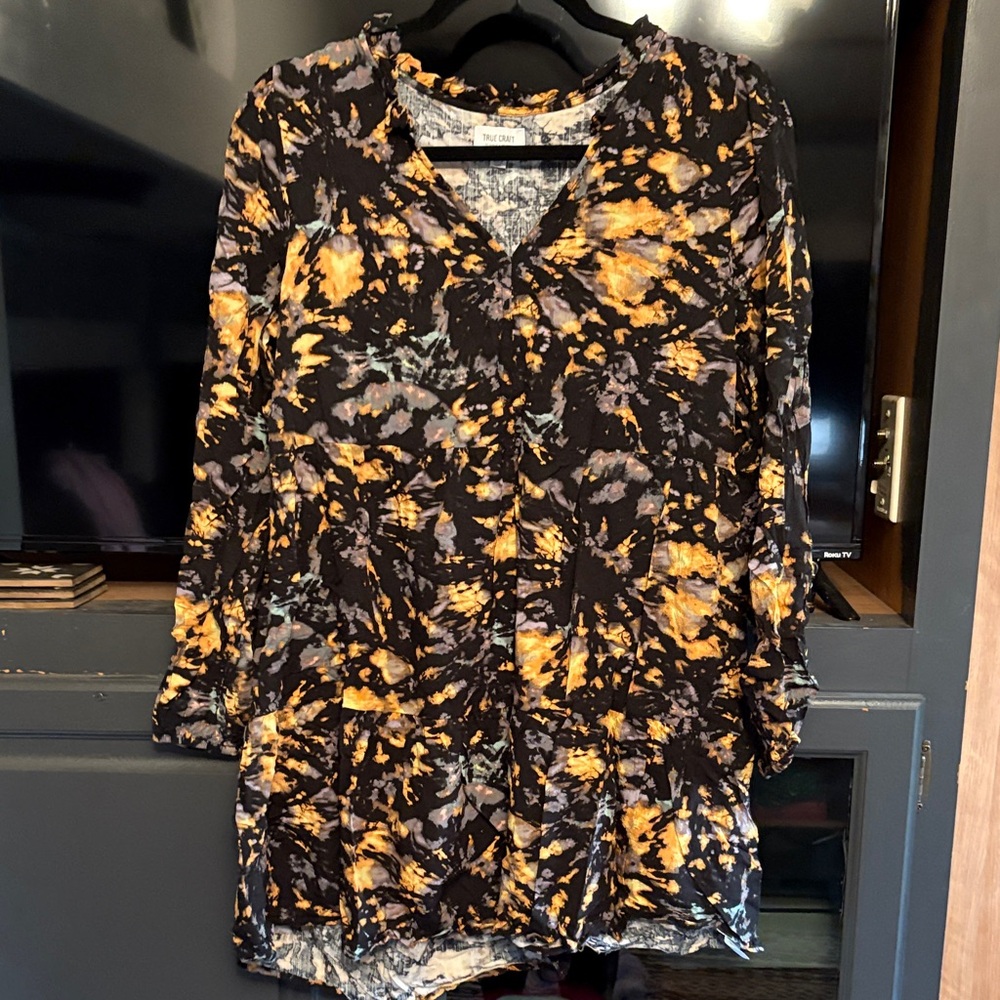 True Craft Black and Orange Women's Blouse